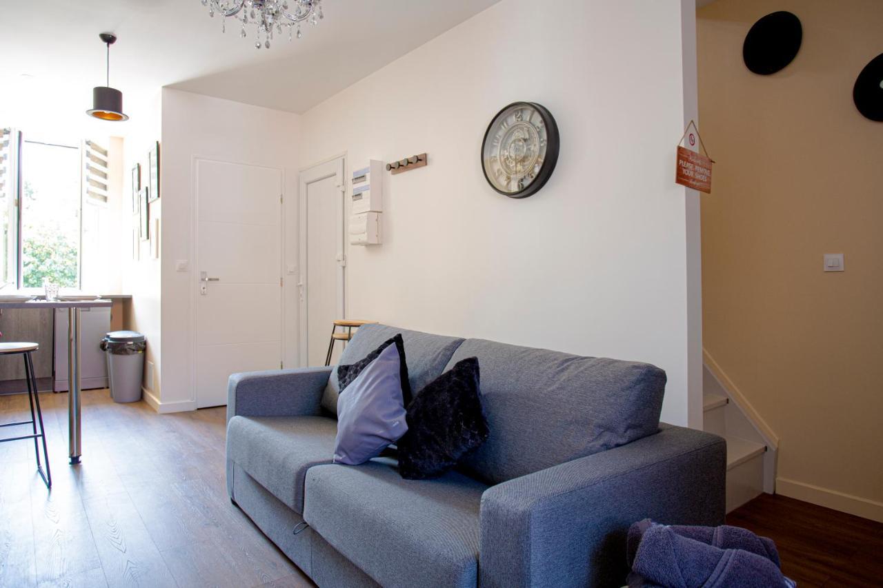 Ideal Pro & Couple - 2 Logements Theme Boho Chic Rdc & Dandy 1Er Etage - Quartier Calme - Jardin - Wifi Hd - Smart Tv - Parking Gratuit - Proche Centre & Transports - Ask Home วาลองเซียนส์ ภายนอก รูปภาพ